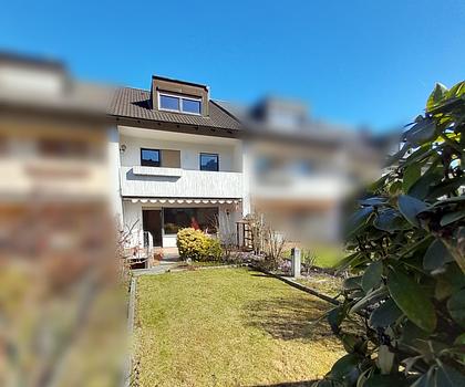 Hier will ich wohnen! Großzügiges Reihenmittelhaus in toller Wohnlage