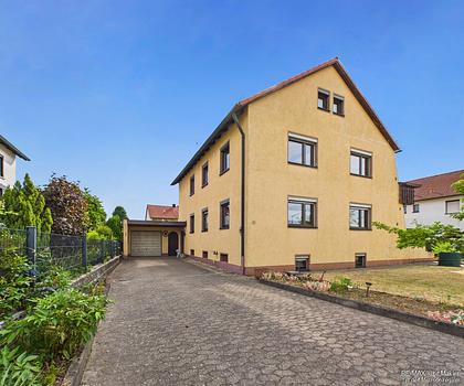 Zweifamilienhaus mit Charme und Potential