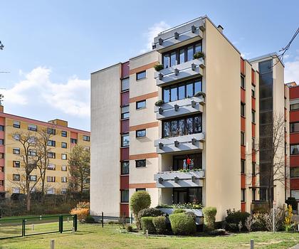 Seniorengerechte 3-Zimmer-Wohnung mit Balkon & TG-Stellplatz!