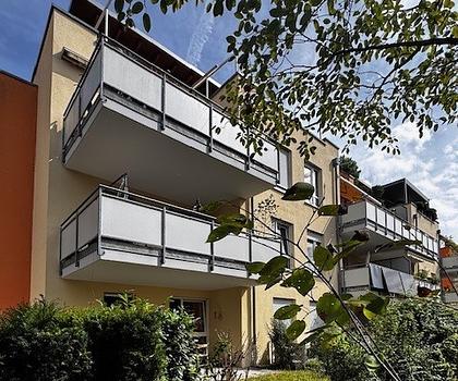 3-Zimmer-Gartenwohnung mit TG-Stellplatz am Röthelheimpark