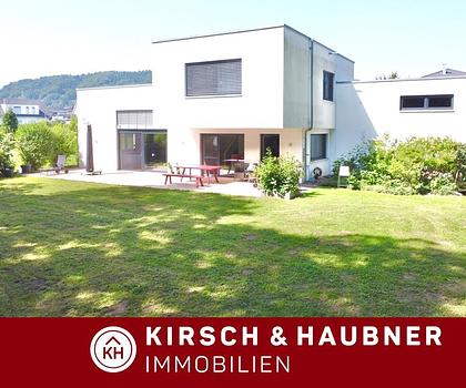 Architektur trifft Design - 
Wohnen in Harmonie mit der Natur!   
    Pilsach