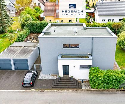 Hegerich: Moderne Traumvilla mit Süd-West-Terrasse und viel Platz für die Familie