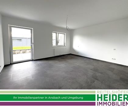 ERSTBEZUG: 2 Zi. Wohnung mit großer Terrasse, im südlichen Stadtgebiet