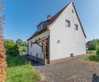 Attraktives Einfamilienhaus mit Potenzial in zentraler Lage