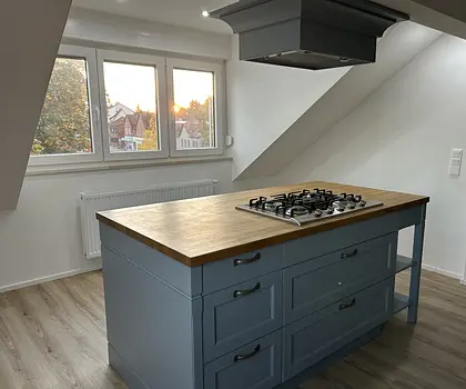 Erstbezug nach Sanierung - 4 Zimmer Wohnung inkl. Einbauküche