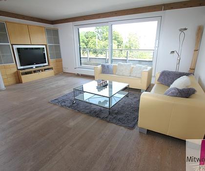 Exklusive möblierte Penthousewohnung mit Traumterrasse über den Dächern von Erlenstegen