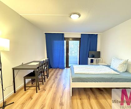 Große 1 Zimmer Wohnung, sehr zentral und ruhig gelegen