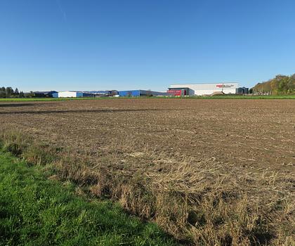 Große Landwirtschaftsfläche (Acker) ggf. mit Entwicklungspotenzial in Heilsbronn