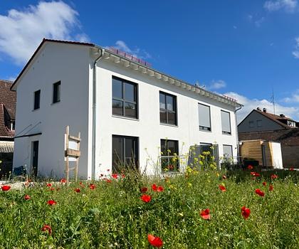 Modern. Hell. Grün. - Neubau-Doppelhaushälfte in lebenswerter Lage in Winkelhaid