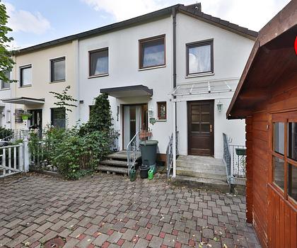 Großzügiges und ruhiges Wohnen am Stadtrand!