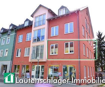 Helle, attraktive Büro- bzw. Praxisräume in 1A Lage von Parsberg