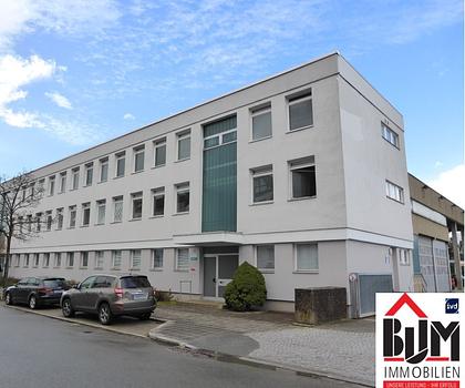 *Verkehrsgünstig - Büro - ruhig - teilmöbliert - provisionsfrei*