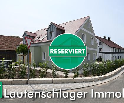Sympathische Nachbarn gesucht - Neubau-Doppelhaushälfte (rechts) mit Doppelcarport bei Deining