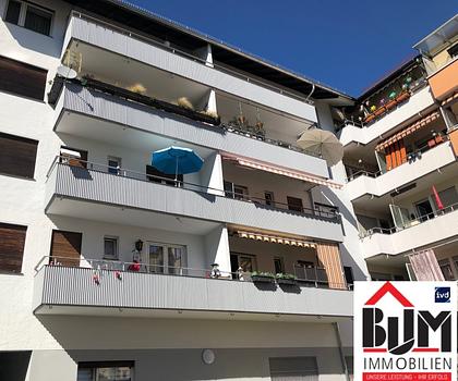 *3 Zimmer - renoviert - Südbalkon - Stellplatz oder Garage*