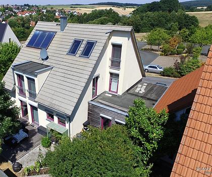 Schönes Einfamilienhaus in guter Lage mit viel Potential