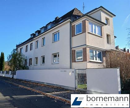 Nähe Luitpoldhain! Charmante 3-Zi.-Wohnung mit Balkon + Wintergarten! Garage optional! 