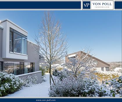 Architektenbungalow,  hell, großzügig + luxuriös ausgestattet,  Pool, Garage, fantastischer Garten