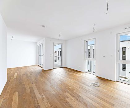 HEGERICH: Wohnen im Grünen – moderne 4-Zimmer-Wohnung mit Loggia in Boxdorf