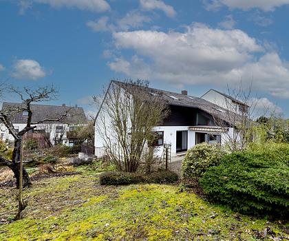 Familienfreundliches Einfamilienhaus mit großem Garten