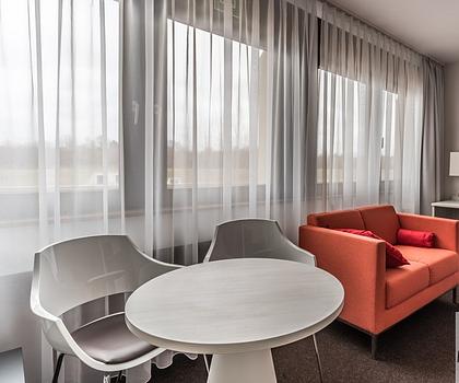 Apartment mit gehobener Komplettausstattung am Nürnberger Hafen