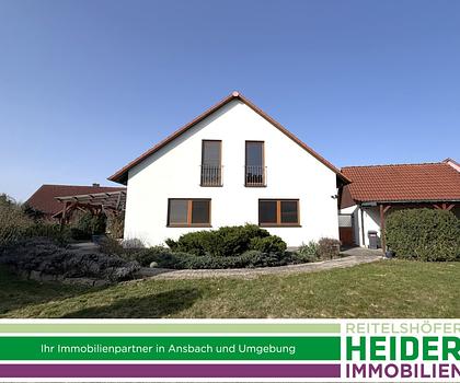 Wohnhaus mit viel Platz in sonniger Lage