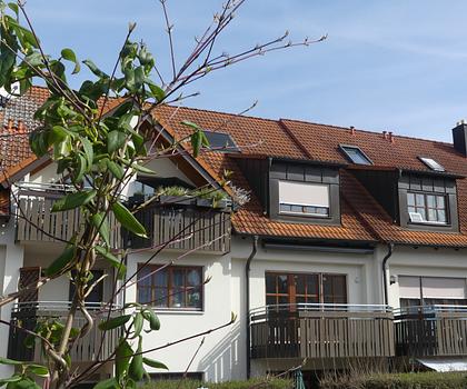 Schöne 2 Zimmer Wohnung mit Balkon in Roßtal!