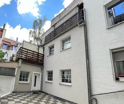 Schöne Maisonette Wohnung in einer zentralen Lage