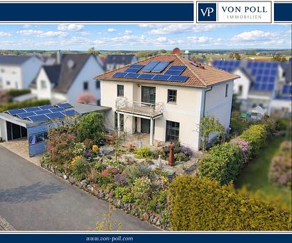 Mediterranes Einfamilienhaus mit PV-Anlage, Garten & Balkon – sofort bezugsbereit