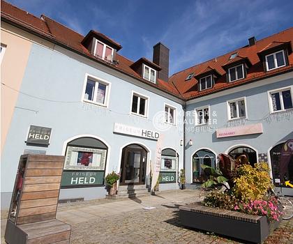Laden in eingeführter Zentrumslage!
Neumarkt - Untere Marktstraße