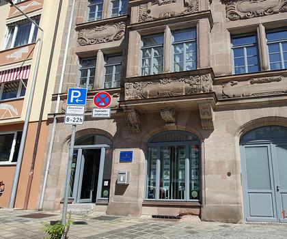 Exklusiver Laden im Einzeldenkmal in Sebald