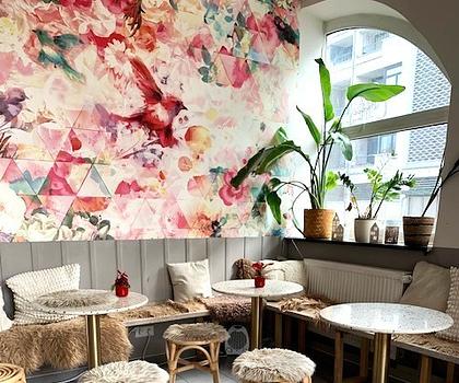 Gemütliches Café mit liebevollem Ambiente 
sucht Nachfolger ...