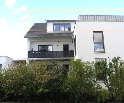 Moderne 2-Zimmer-Dachgeschoss-Wohnung mit großer Dachterrasse