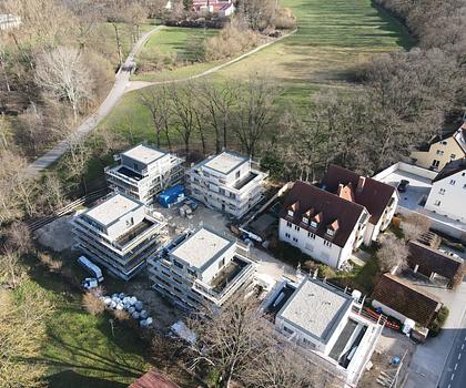 Neubau eines gemütlichen Doppelhauses mit sonniger Terrasse und großem Privatgarten in Schwabach