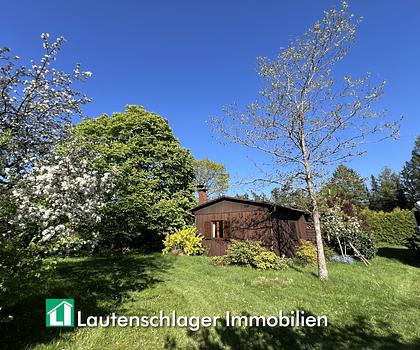 Dem Alltag entfliehen! Großes Freizeitgrundstück mit Gartenhaus als Ruhedomizil bei Burgthann