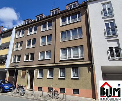 *Nürnberg-Altstadt - 3 Zimmer - Dachgeschoss - grosszügig - Kücheneinrichtung möglich - Bad mit Fenster*