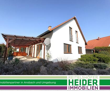 Wohnhaus mit viel Platz, in sonniger Lage