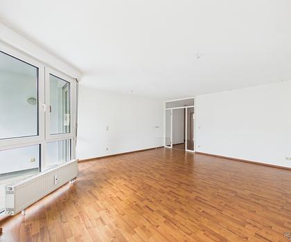 So empfängt Sie Ihre neue und moderne Wohnung, mit Einbauküche und Südbalkon