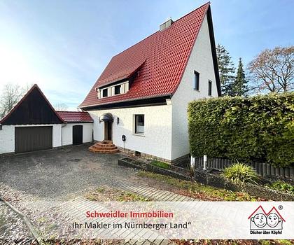 Großzügig Wohnen am Strengenberg - Einfamilienhaus mit Garage in Rückersdorf