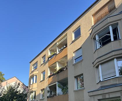 Dachgeschosseinheit mit Burgblick (Teileigentum) und Einzelgarage