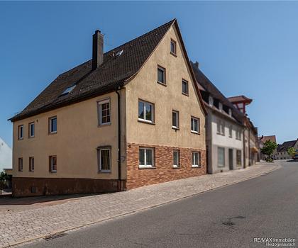 Sanierungsprofi für MFH in Langenzenn gesucht
OPEN HOUSE Besichtigungen am So. 26.07. 10 - 12 Uhr