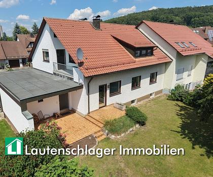 Familienidylle mit Garage und Garten! Großzügiges Wohnhaus in ruhiger Lage von Sengenthal
