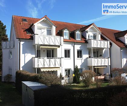 Toll geschnittene und lichtdurchflutete 2,5-Zimmer-Maisonette-ETW mit 2 Balkonen & TG-Stellplatz!